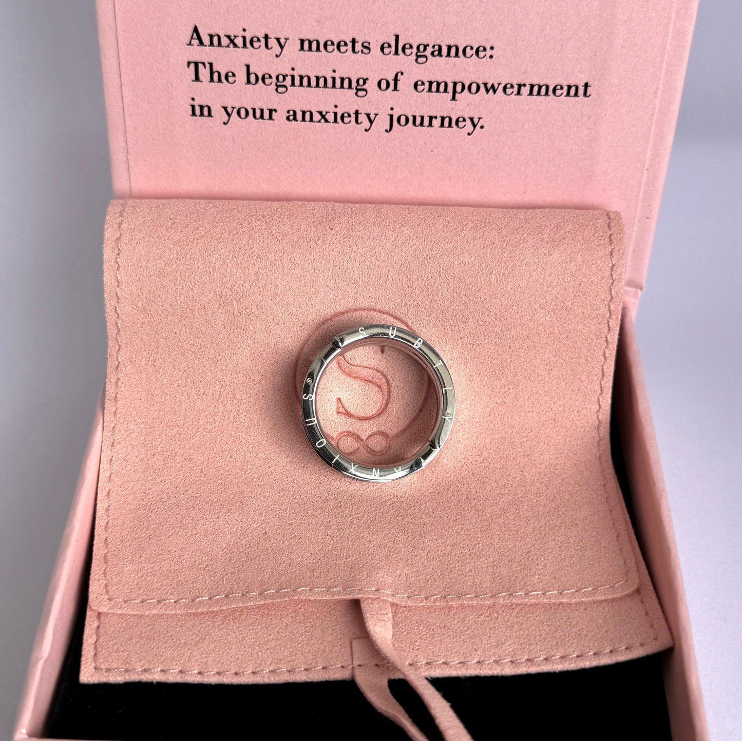 Best seller clicking fidget ring for men and women - Subtly Anxious