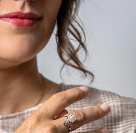 Best seller* White gold plated on sterling silver with pearl fidget spinner ring - Subtly Anxious