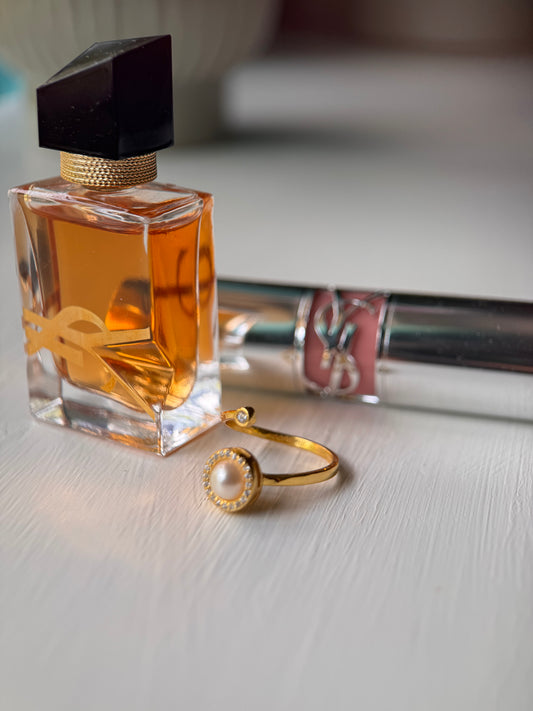 *Low stock* ELENA 18k gold plated pearl fidget spinner ring