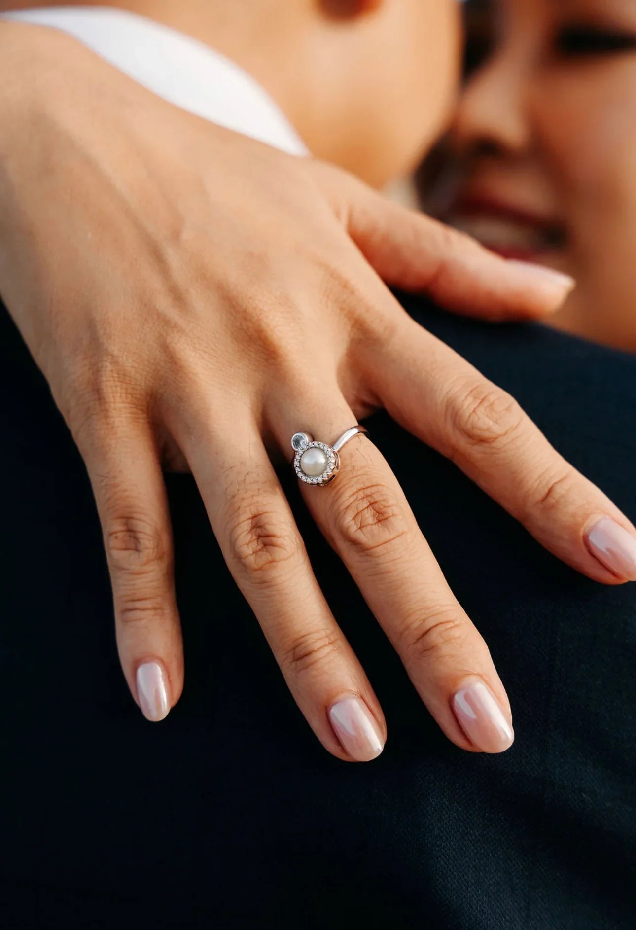 ELENA - Pearl White Gold Fidget Ring | For Calmer Days