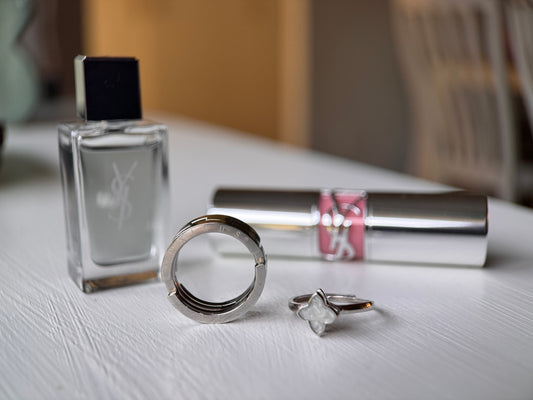 2 Piece Bundle: JESSIE clicking fidget ring and REMMIE white gold spinning flower ring