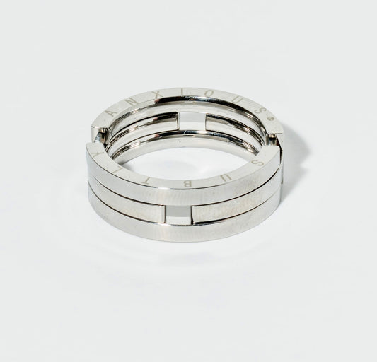 JESSIE - clicking fidget ring for men and women | premium stainless steel
