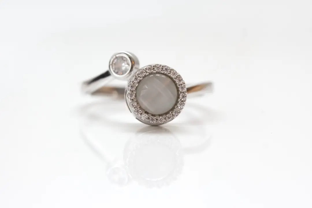 ANNABELLE white gold opal fidget spinner ring