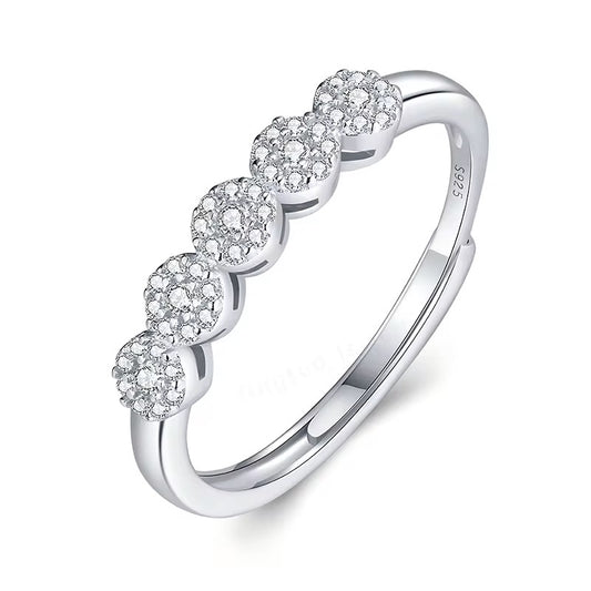 Moissanite diamond acupressure ring